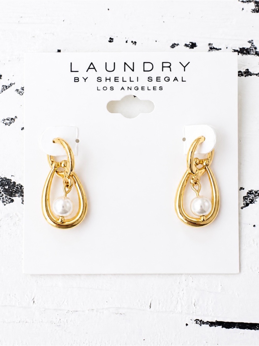 Laundry By Shelli Segal Gold Teardrop Earrings with White Pearl